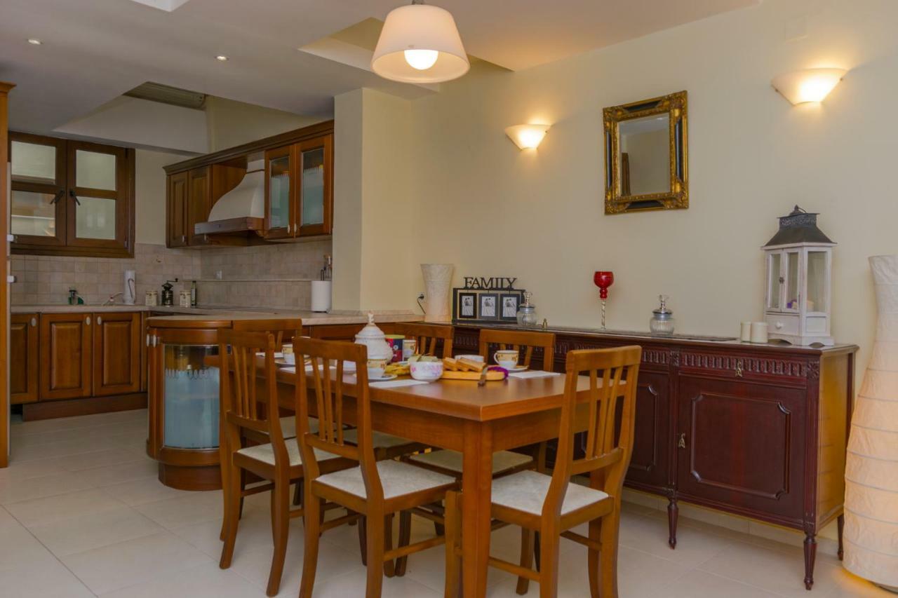 George'S Poet Maisonette Rethimnon Buitenkant foto