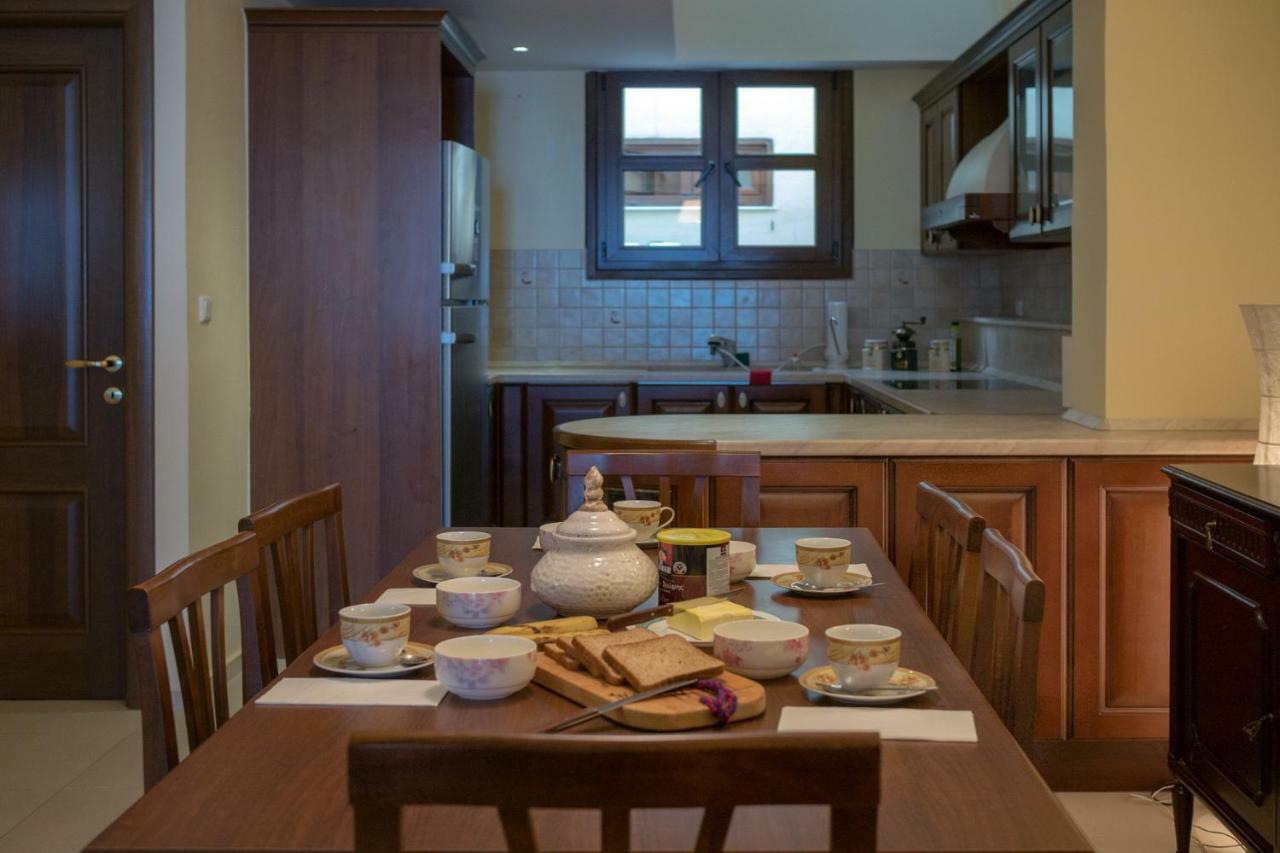George'S Poet Maisonette Rethimnon Buitenkant foto